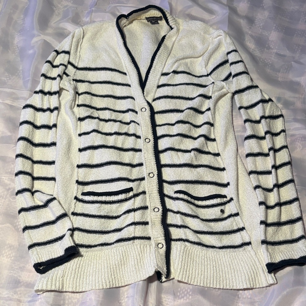 Eddie Bauer Snap Front Navy and Cream Striped Cardigan size Medium